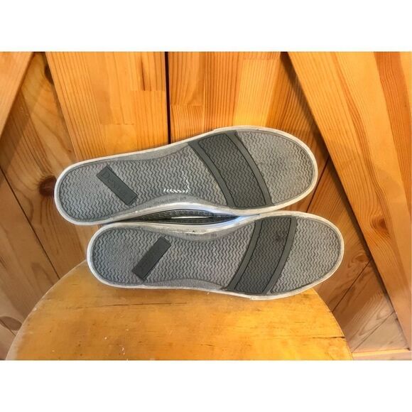 Dexter Brand Women's Gray  Sequined Low-Top Canvas Boat Shoe SZ 9 - Picture 6 of 6
